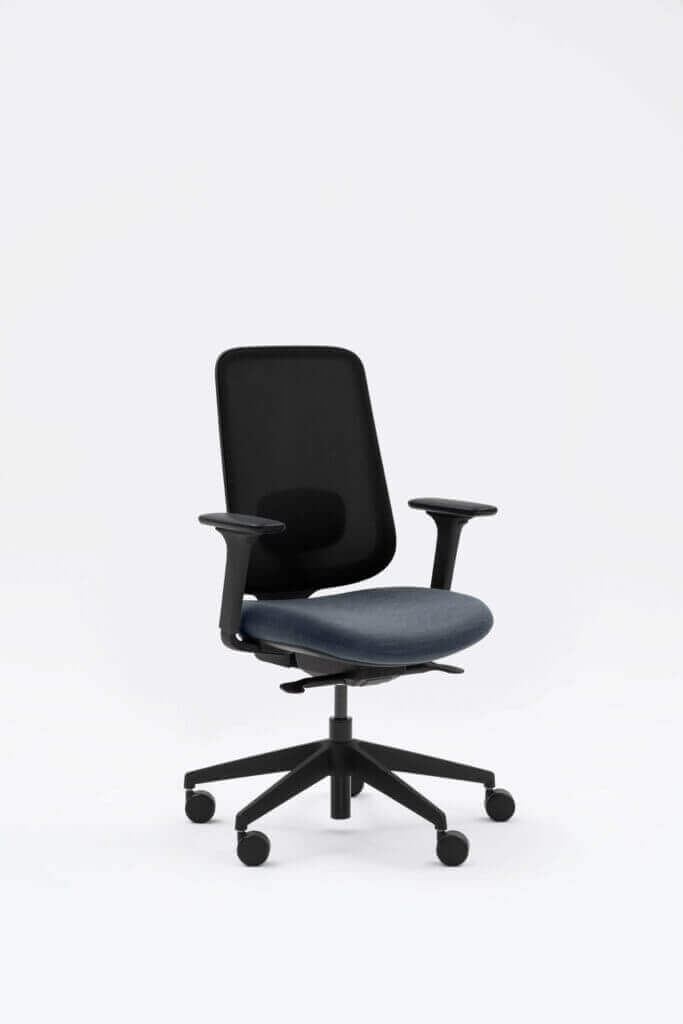 Task One – Black Frame – With Arms – Charcoal